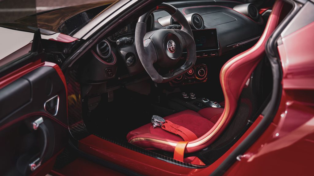 ALFA ROMEO 4C RACING SEATS LLAGOS DESIGN CATTIVO