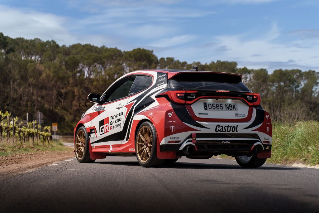 TOYOTA GR YARIS FORGED WHEELS LLAGOS DESIGN CATTIVO PISTA