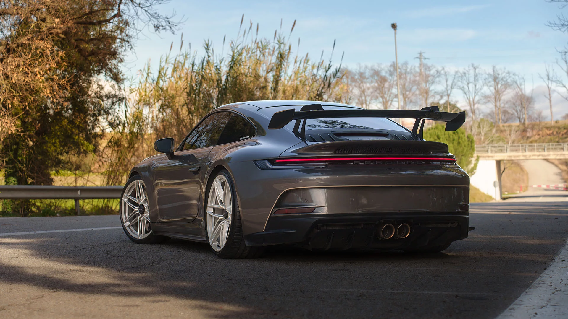 PORSCHE 911 992 GT3 FORGED WHEELS LLAGOS DESIGN OMOLOGATA SPECIALE SX6